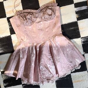 Size: Xs, Color: Baby pink, Mini dress, Never worn, Excellent Condition, Has tag